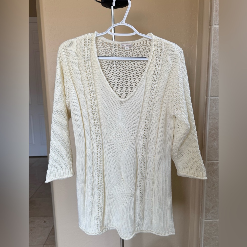 GAP Cable Knit Sweater